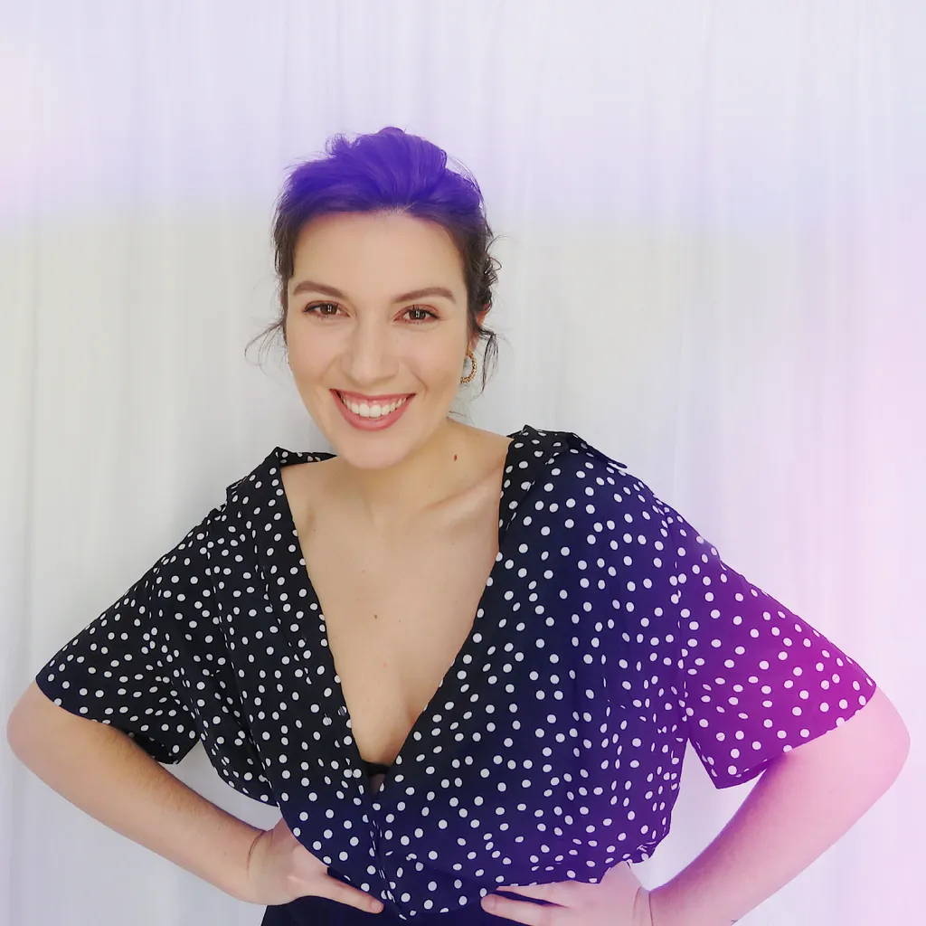 Louise Mambell artist pic