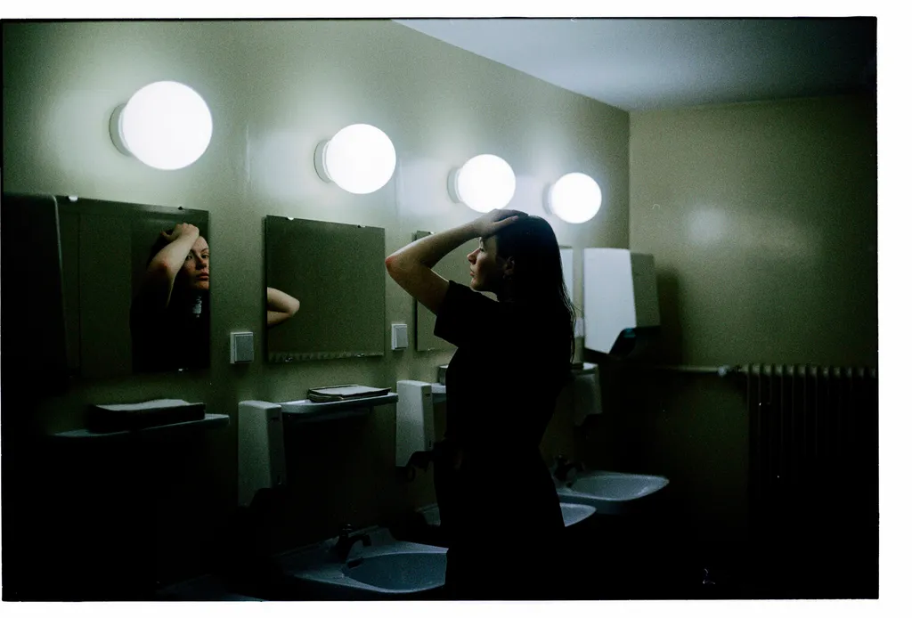 Artist of the Month Rosa Anschütz Image 3