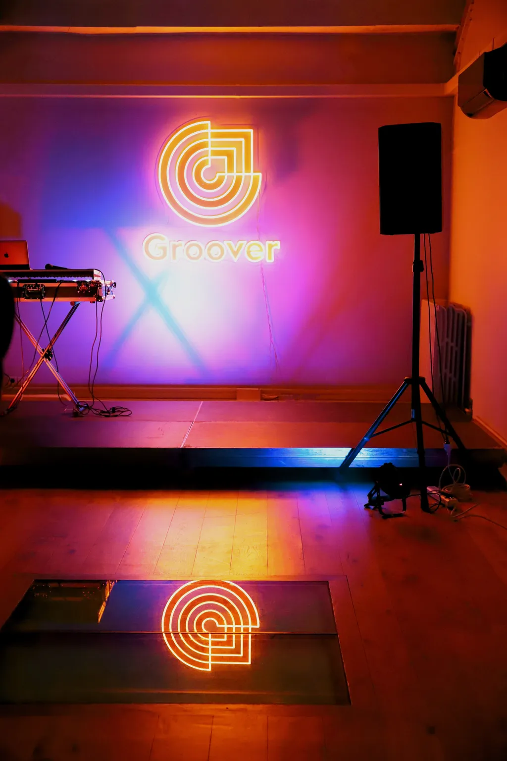 Groover Bottom Picture