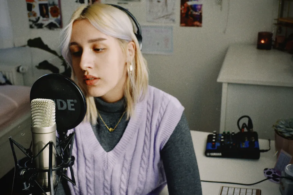 Carla Freude Homestudio