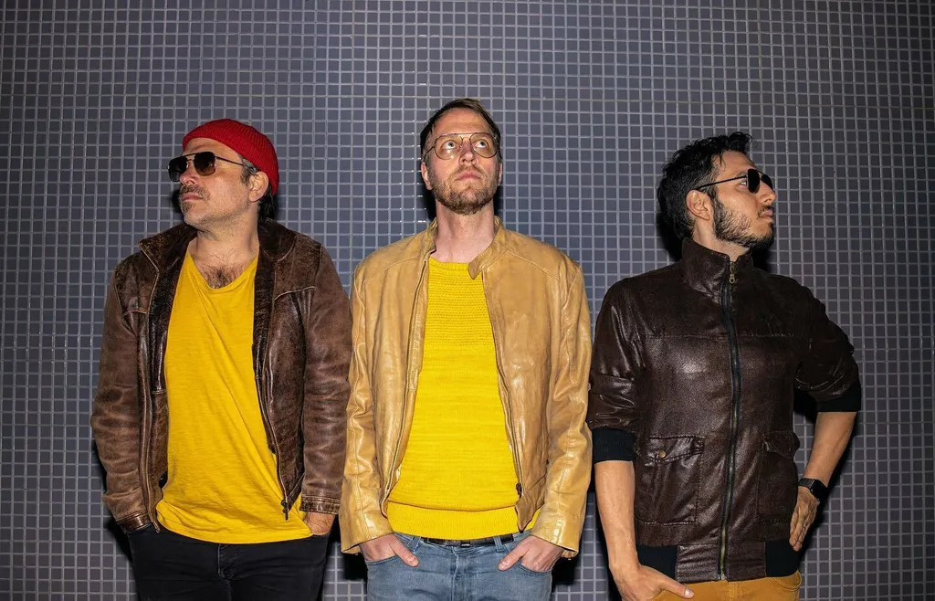 DE AotM Lieber Herr Meier