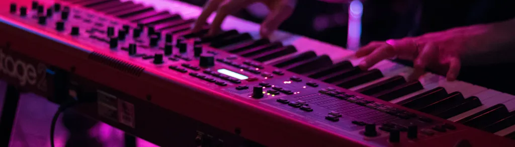 Wie du eine elektronische Pressemappe für Musiker*innen erstellst - iMusician