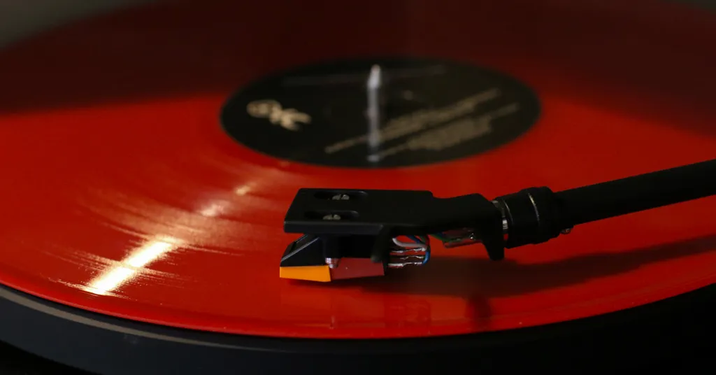 80s Electronic Music: One Decade in 16 Tracks - iMusician