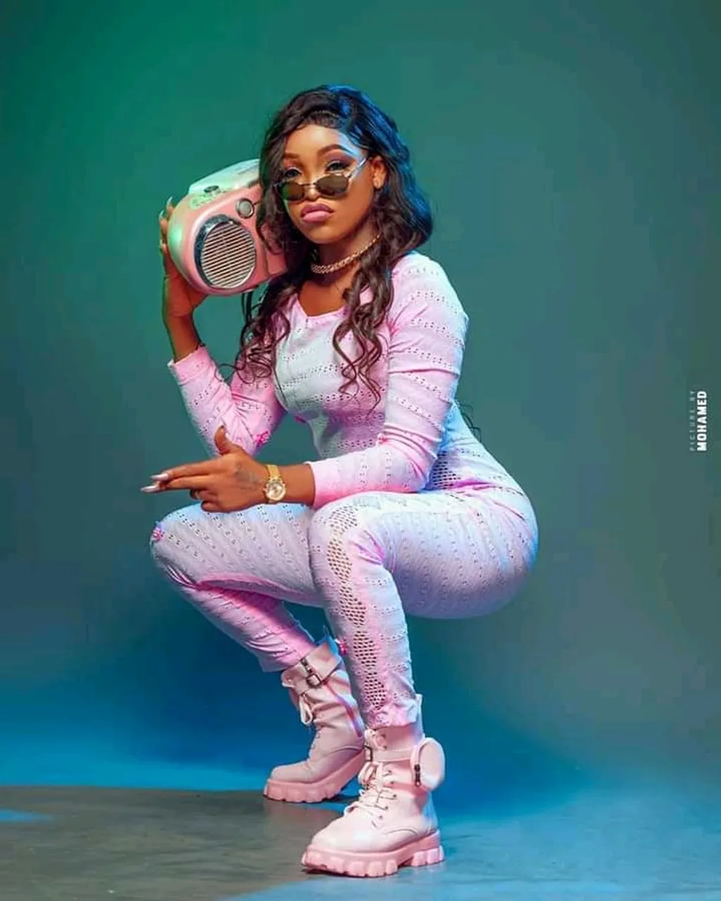 Lauraa künstlerbild