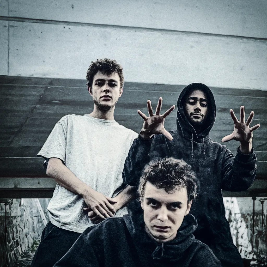 Meditekas Hip-Hop Trio Photo