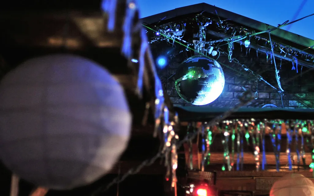 Suicide circus berlin mirrorball