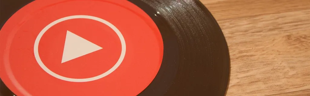 Vinyle Noir Avec Logo YouTube Music Rouge